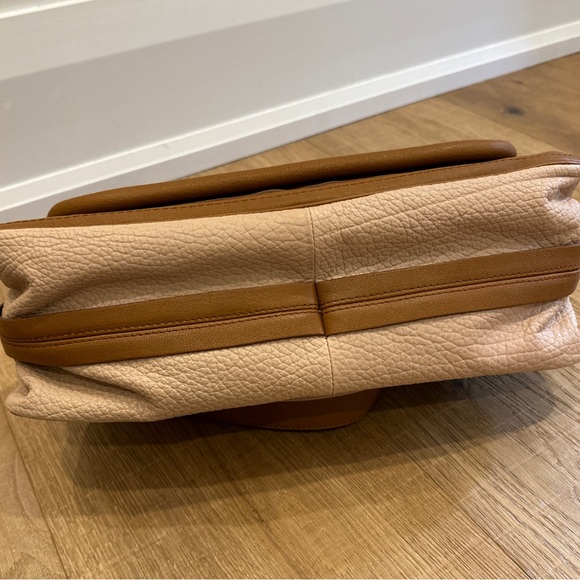 Chloe Paraty Military Medium Tan Shoulder Bag - New - Picture 4 of 9